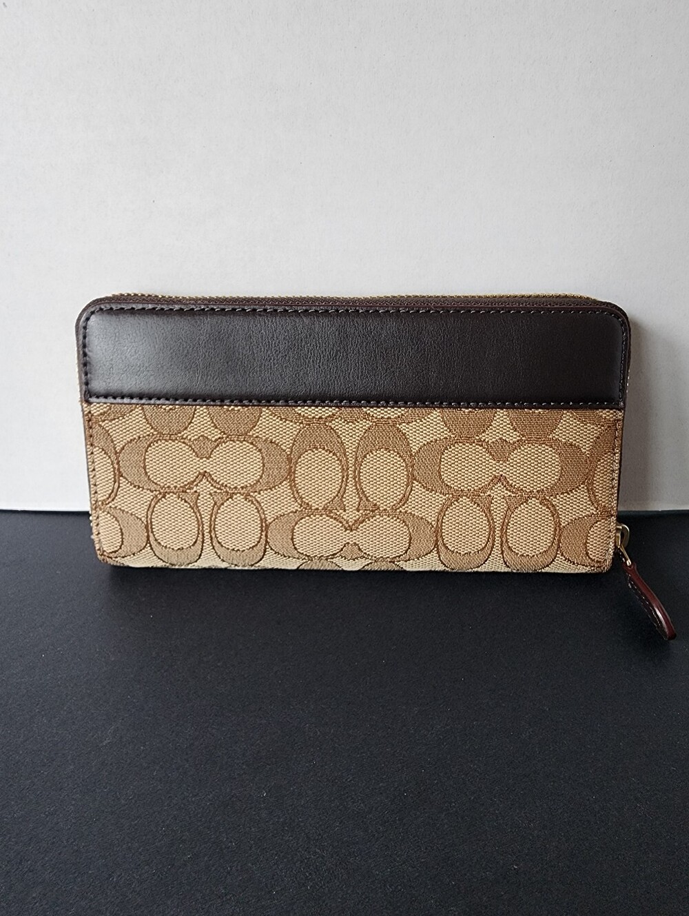 Coach Edie 31 & Matching Wallet, EUC, 2018/2019, $523 Mixed Retail - Picture 14 of 16